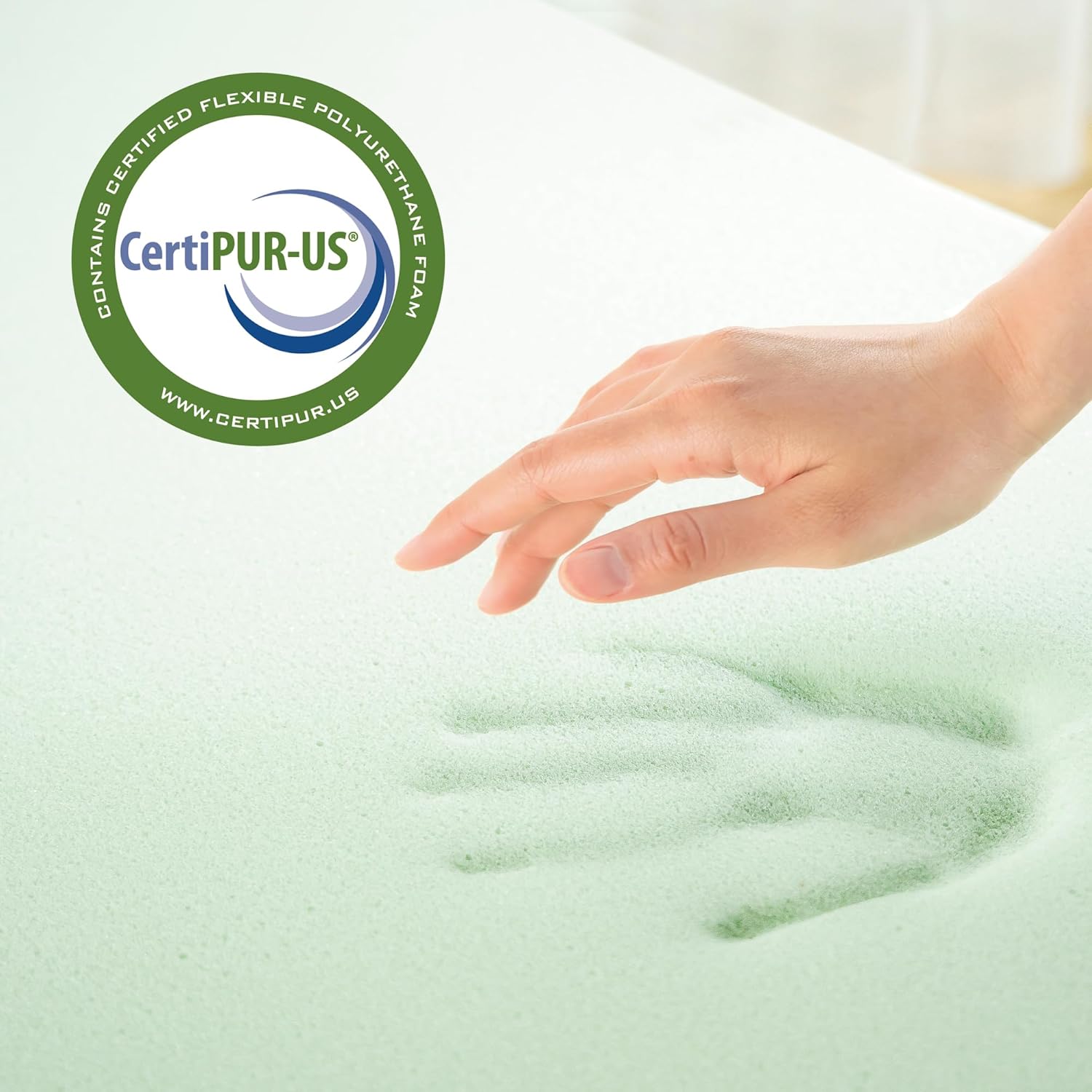 ZINUS 3 Inch Green Tea Memory Foam Mattress Topper, Pressure-Relieving Layer, Ideal for Back Pain Relief, Compact WONDERBOX Packaging, CertiPUR-US Certified, King