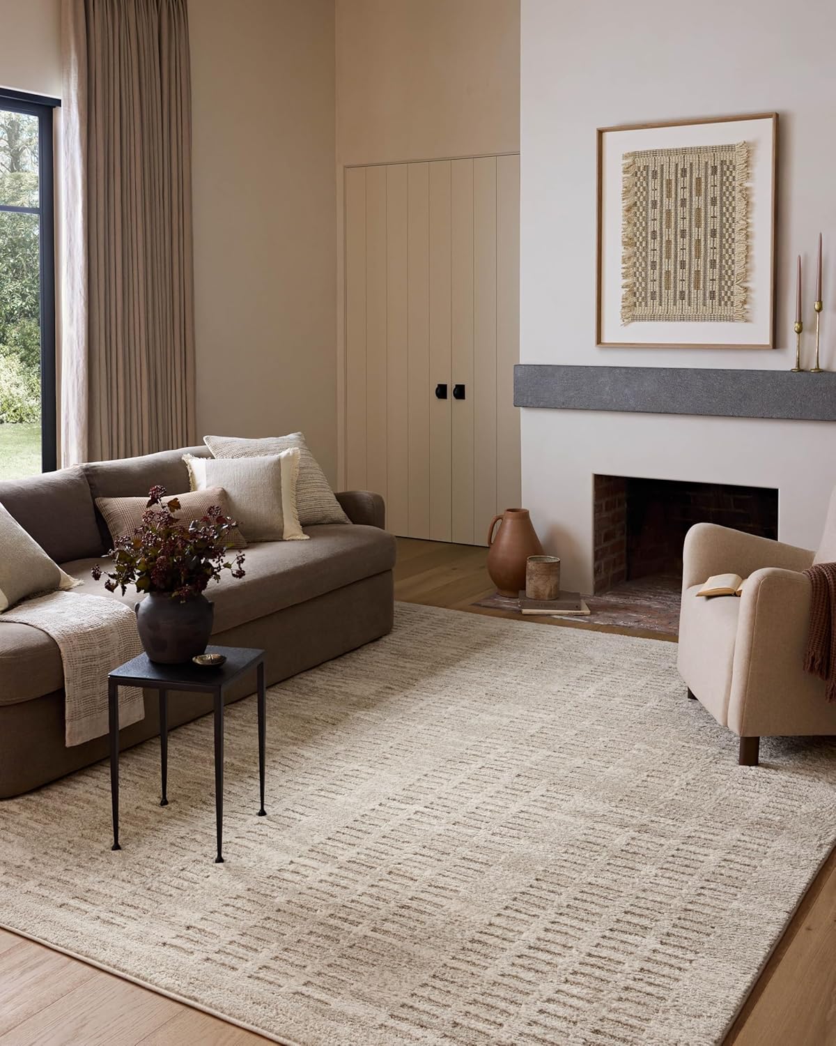 Loloi Amber Lewis Monty Collection MOT-03 Ivory/Beige 7'-10" x 10' Area Rug