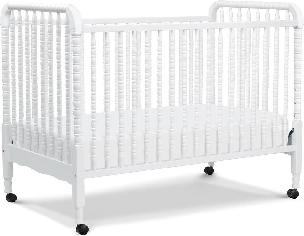 daVinci Jenny Lind 3-in-1 Baby Crib Convertible to Toddler Bed, Daybed - Easy to Assemble - GREENGUARD Gold Certified - 4 Adjustable Mattress Heights, Conversion Kit Sold Separately - White