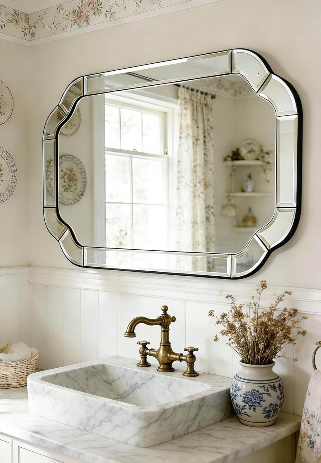 39.4" x 27.6" Wall Mounted Living Room Mirrors for Wall, Scalloped Arched Wall Mirror Decorative with Beveled Wavy Rounded Corner for Bathroom, Dining Room, Entry Way